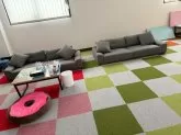 トイプードル(トイ)【栃木県・男の子・2025年2月22日・レッド】の写真6「子犬と遊びながら対面できる、広々としたスペースでご案内します♬」