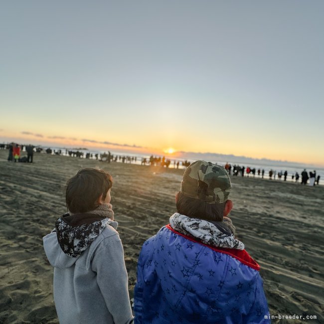 約徒歩10分は屋形海岸があります✨｜濱田　美波(はまだ　みなみ)ブリーダー(千葉県・JKC登録)の紹介写真5